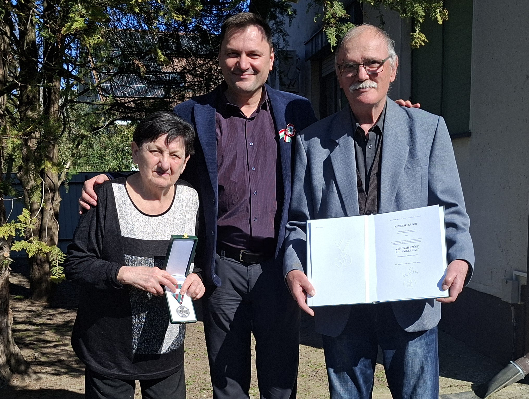 Kemecsei Gábor a szüleivel